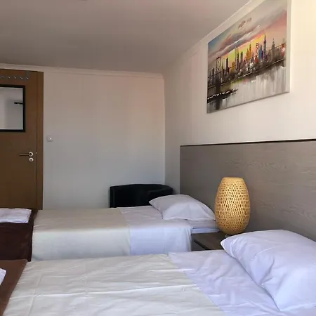 02lisbon Downtown Private Bedroom River View Πανσιόν